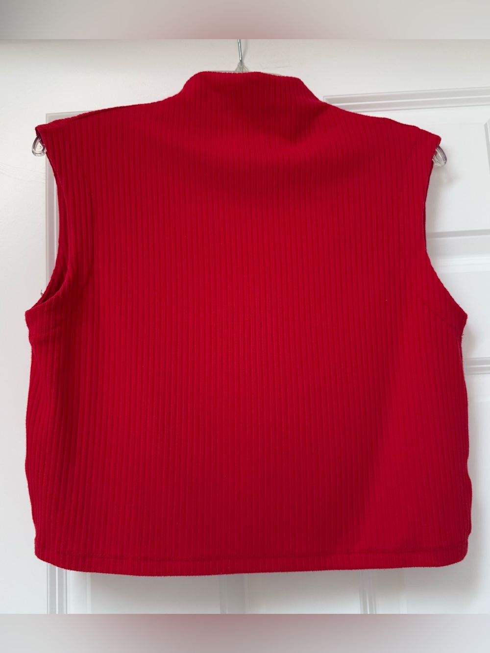 House of Harlow 1960 Red Ribbed Crop Tank Top size M